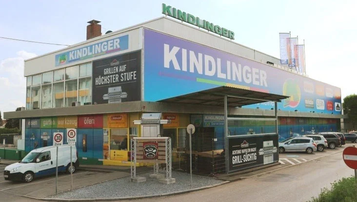 Geschäftshaus Kindlinger an der Salzburger Straße in Linz