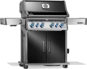 Napoleon Gasgrill Rogue PRO-S 525 front