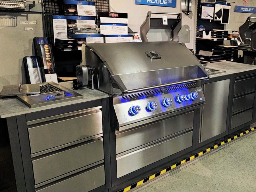 Napoleon Oasis Outdoorküche mit Gasgrill BIG 38