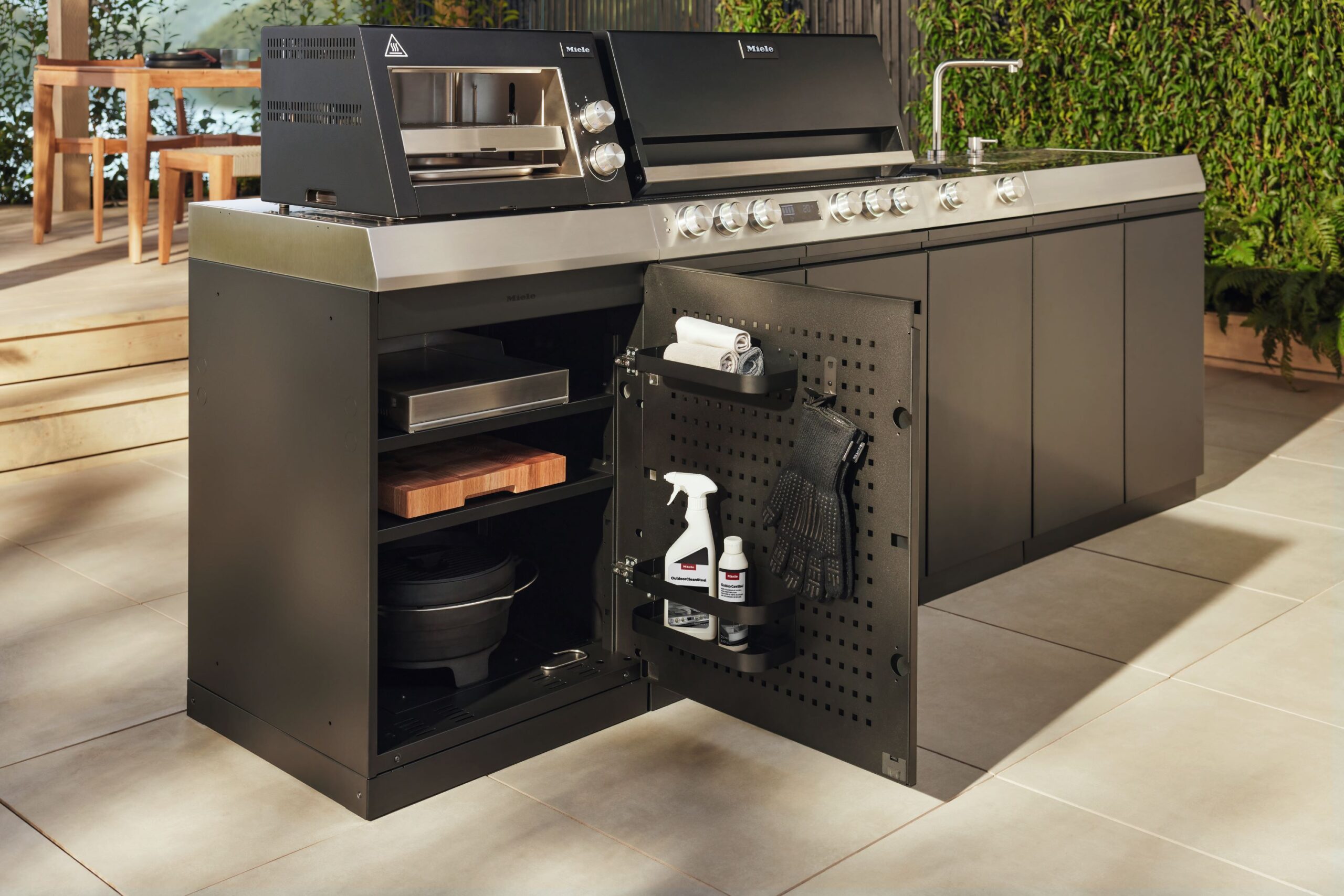 Miele Outdoorküche 2026 – Premium-Küchentechnik für den Außenbereich