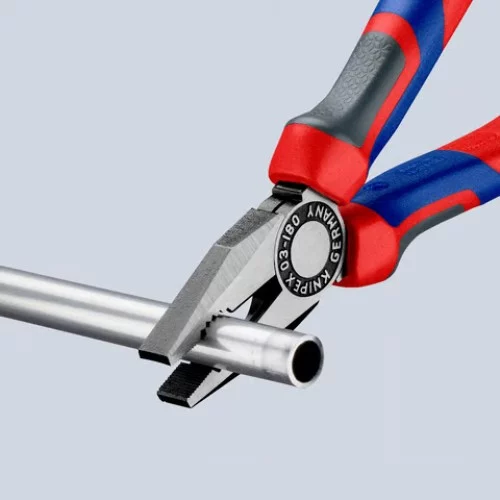 KNIPEX_Kombizange_0302180_Perspektive_2